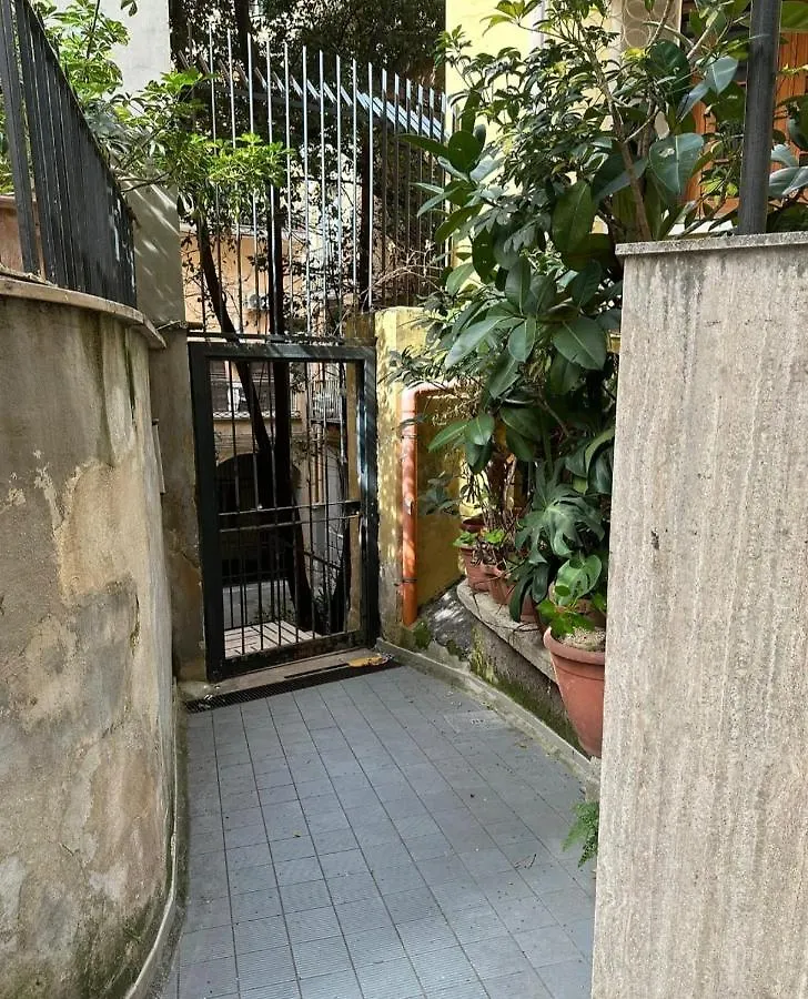 Apartment Porta Piccola Home Naples